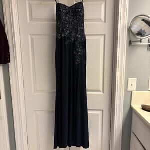BLONDIE NITES Sequin Beaded Navy Evening Gown Size 9. Prom. Strapless. Stretch